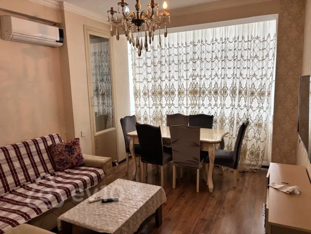 Kirayə verilir 3 otaqlı yeni tikili 55 m²