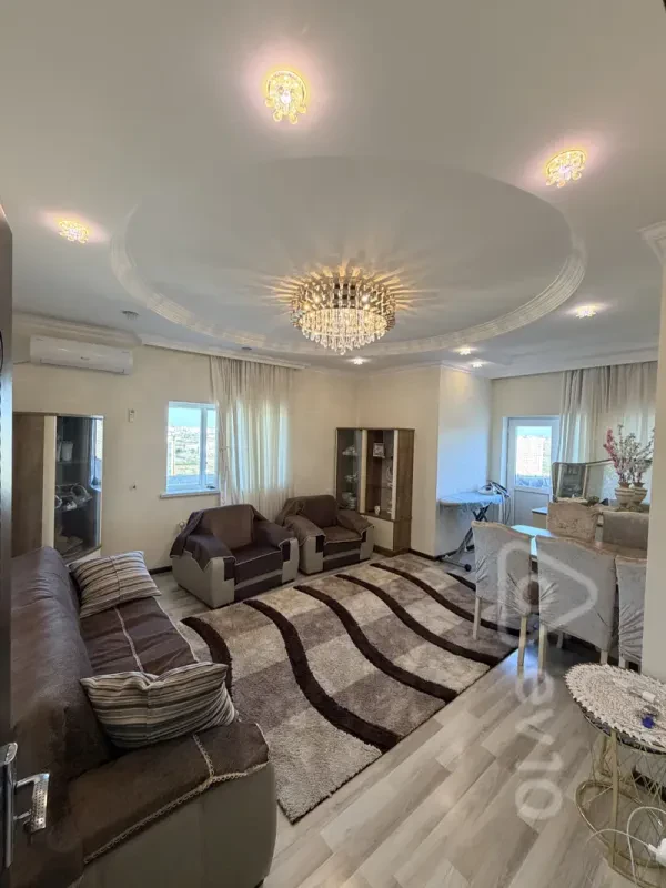 Satılır 3 otaqlı yeni tikili 85 m²