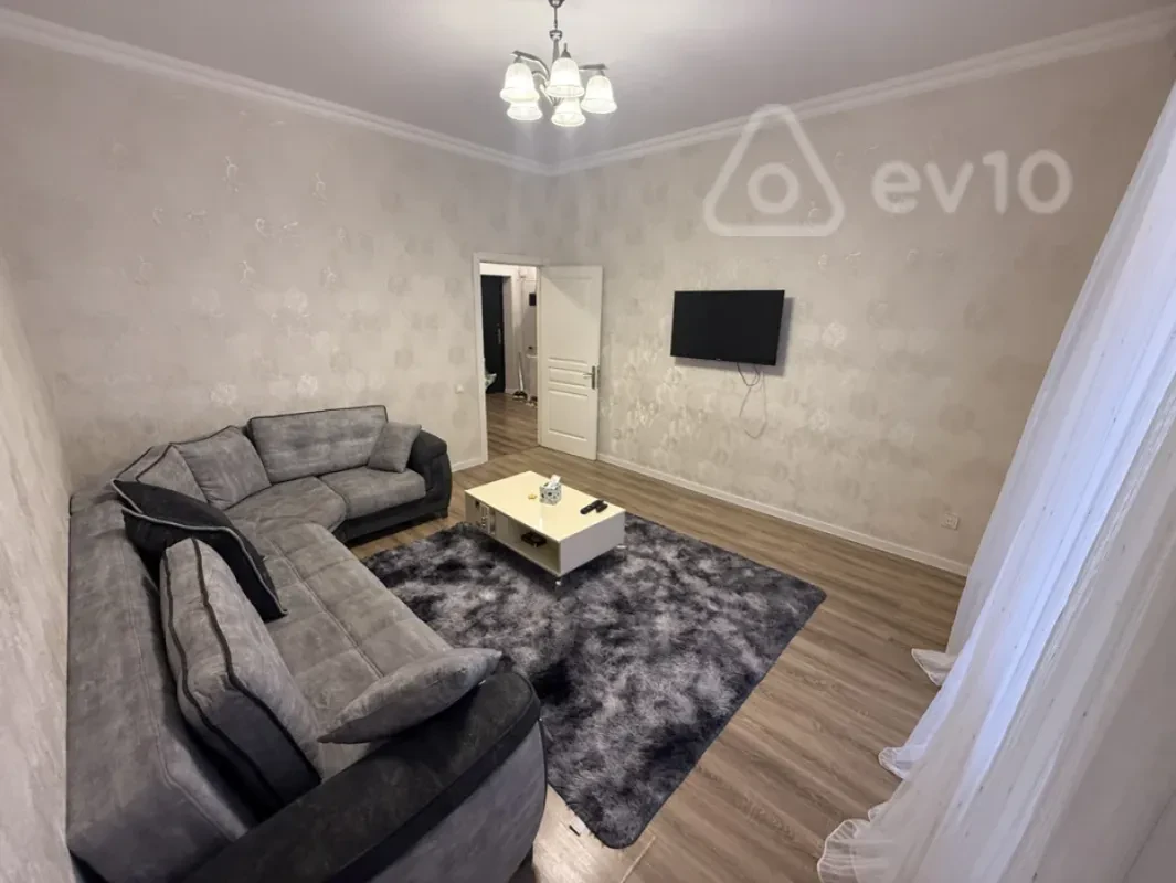Satılır 2 otaqlı yeni tikili 55 m²