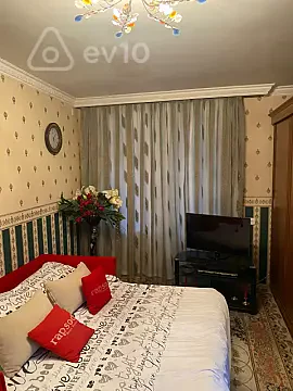 Kirayə verilir 1 otaqlı köhnə tikili 30 m² — Bakı, Nərimanov 1 otaq 30.00 m²