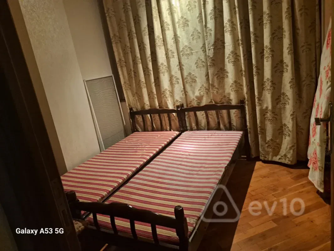 Kirayə verilir 2 otaqlı yeni tikili 50 m²