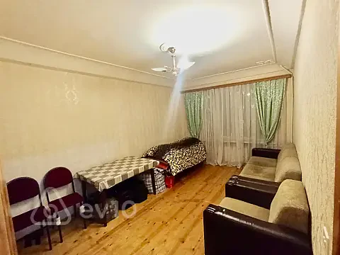 Kirayə verilir 2 otaqlı köhnə tikili 50 m² — Bakı, Nizami 2 otaq 50.00 m²