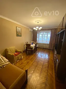 Kirayə verilir 3 otaqlı köhnə tikili 80 m² — Bakı, Nəsimi 3 otaq 80.00 m²