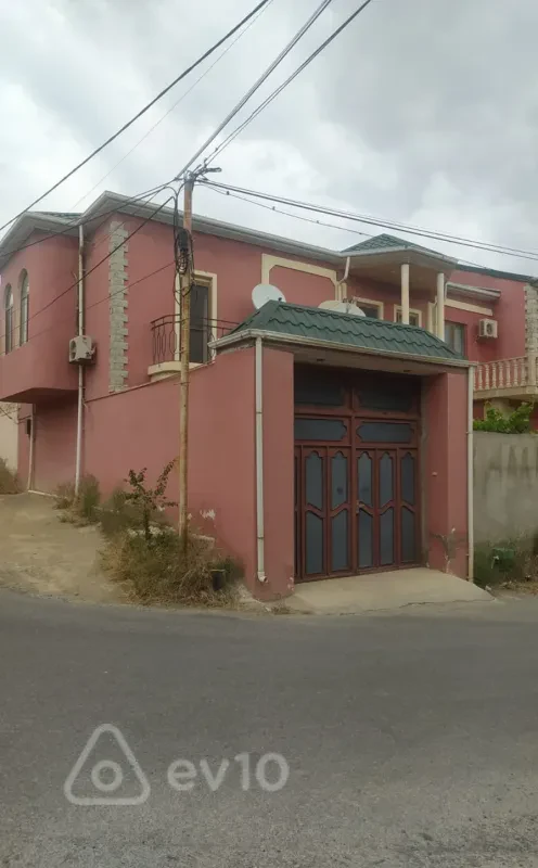 Kirayə verilir 5 otaqlı həyət evi 150 m²
