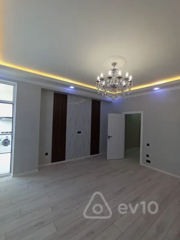 Satılır 3 otaqlı yeni tikili 90 m²