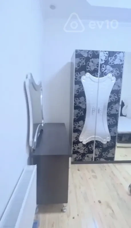 Kirayə verilir 2 otaqlı həyət evi 45 m²