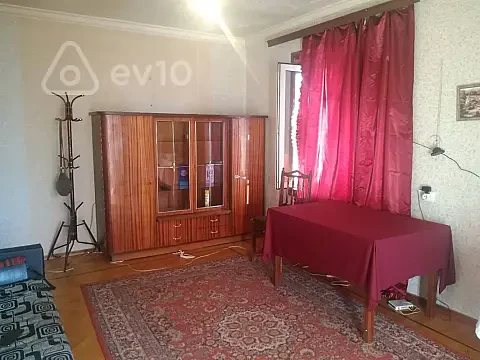 Kirayə verilir 2 otaqlı köhnə tikili 40 m² — Bakı, Yasamal 2 otaq 40.00 m²