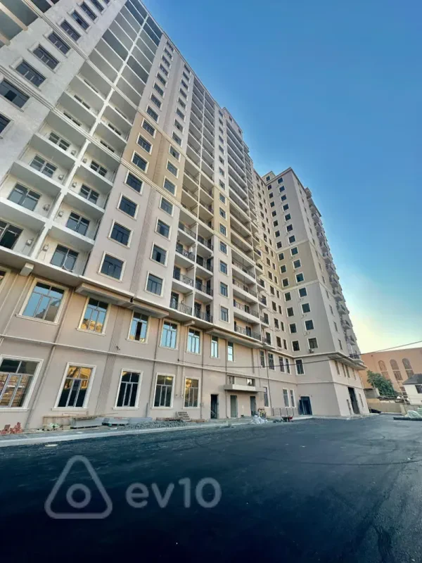 Satılır 3 otaqlı yeni tikili 137 m²