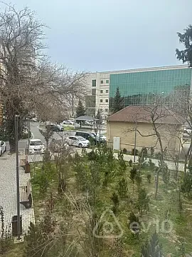 Satılır 4 otaqlı köhnə tikili 84 m² — Bakı, Nizami 4 otaq 84.00 m²