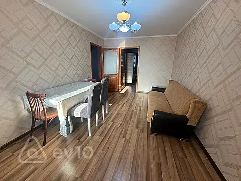 Kirayə verilir 2 otaqlı köhnə tikili 50 m² — Bakı, Nizami 2 otaq 50.00 m²