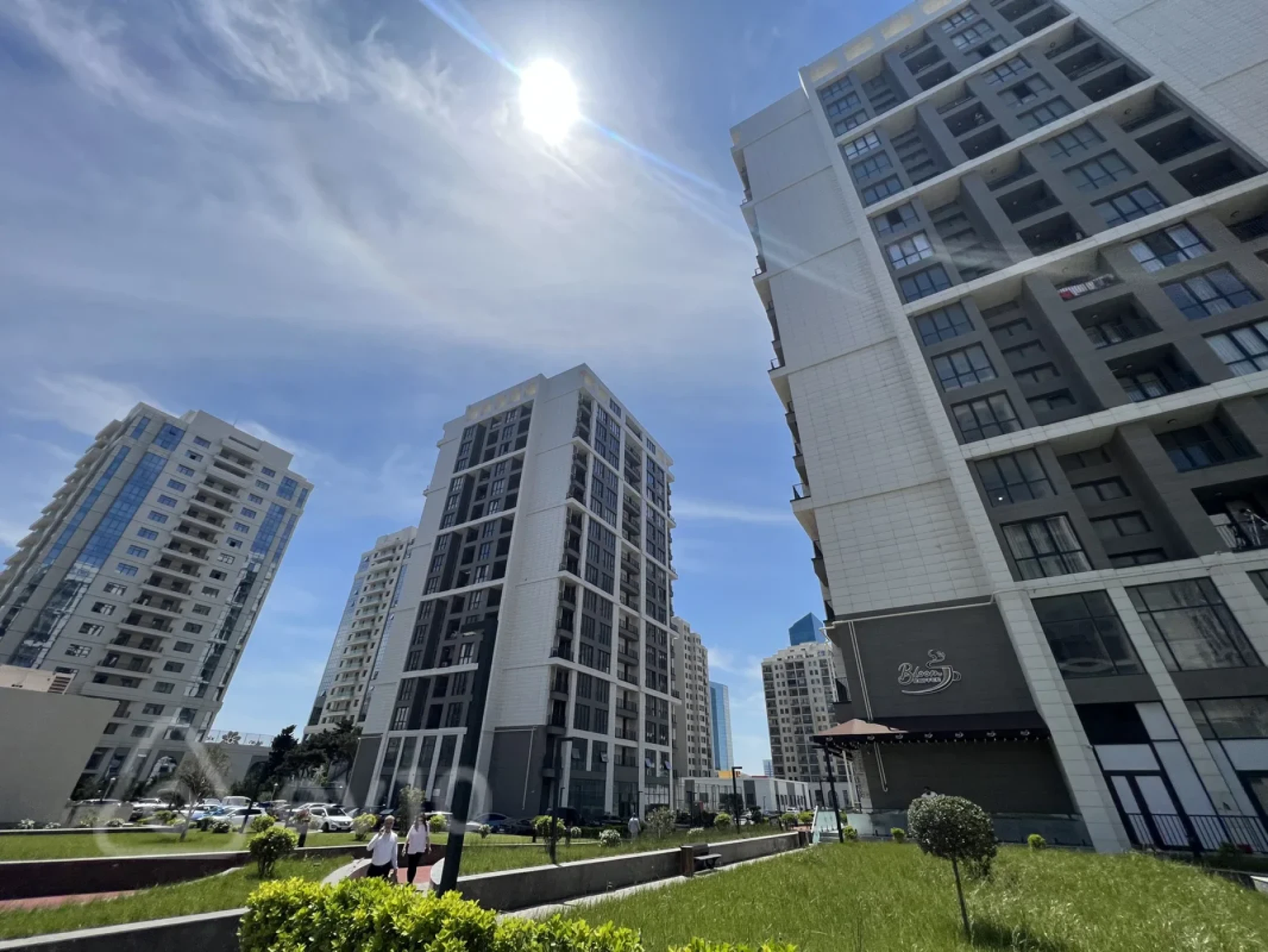 Kirayə verilir 2 otaqlı yeni tikili 70 m²