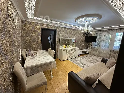Satılır 2 otaqlı köhnə tikili 50 m² — Bakı, Nizami 2 otaq 50.00 m²