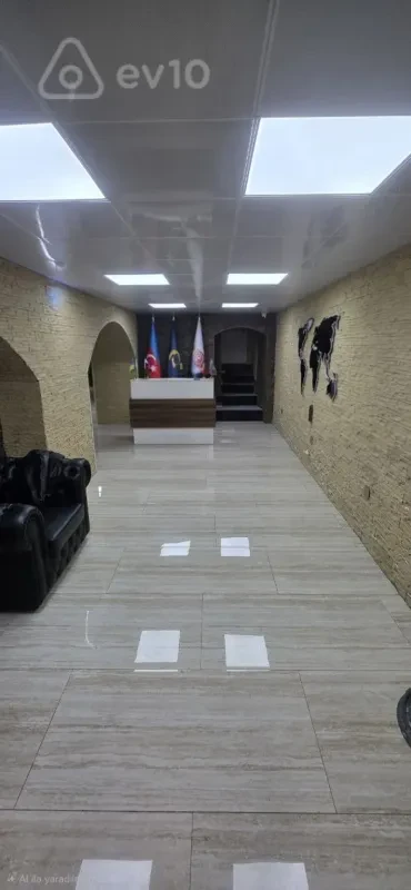 Satılır mənzil 241 m²