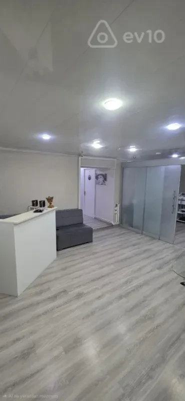 Satılır mənzil 250 m²