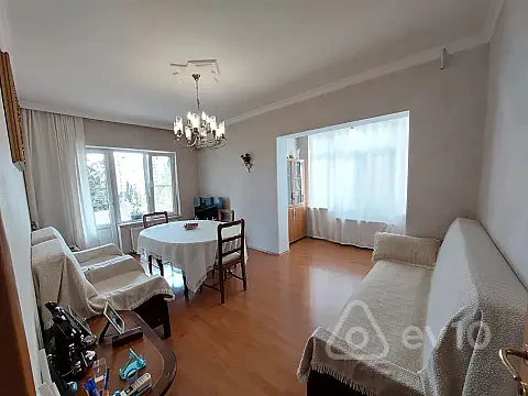 Satılır 3 otaqlı köhnə tikili 85 m² — Bakı, Binəqədi 3 otaq 85.00 m²