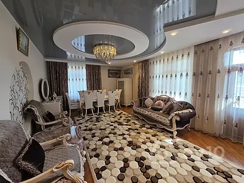 Kirayə verilir 3 otaqlı yeni tikili 125 m² — Bakı, Nərimanov 3 otaq 125.00 m²