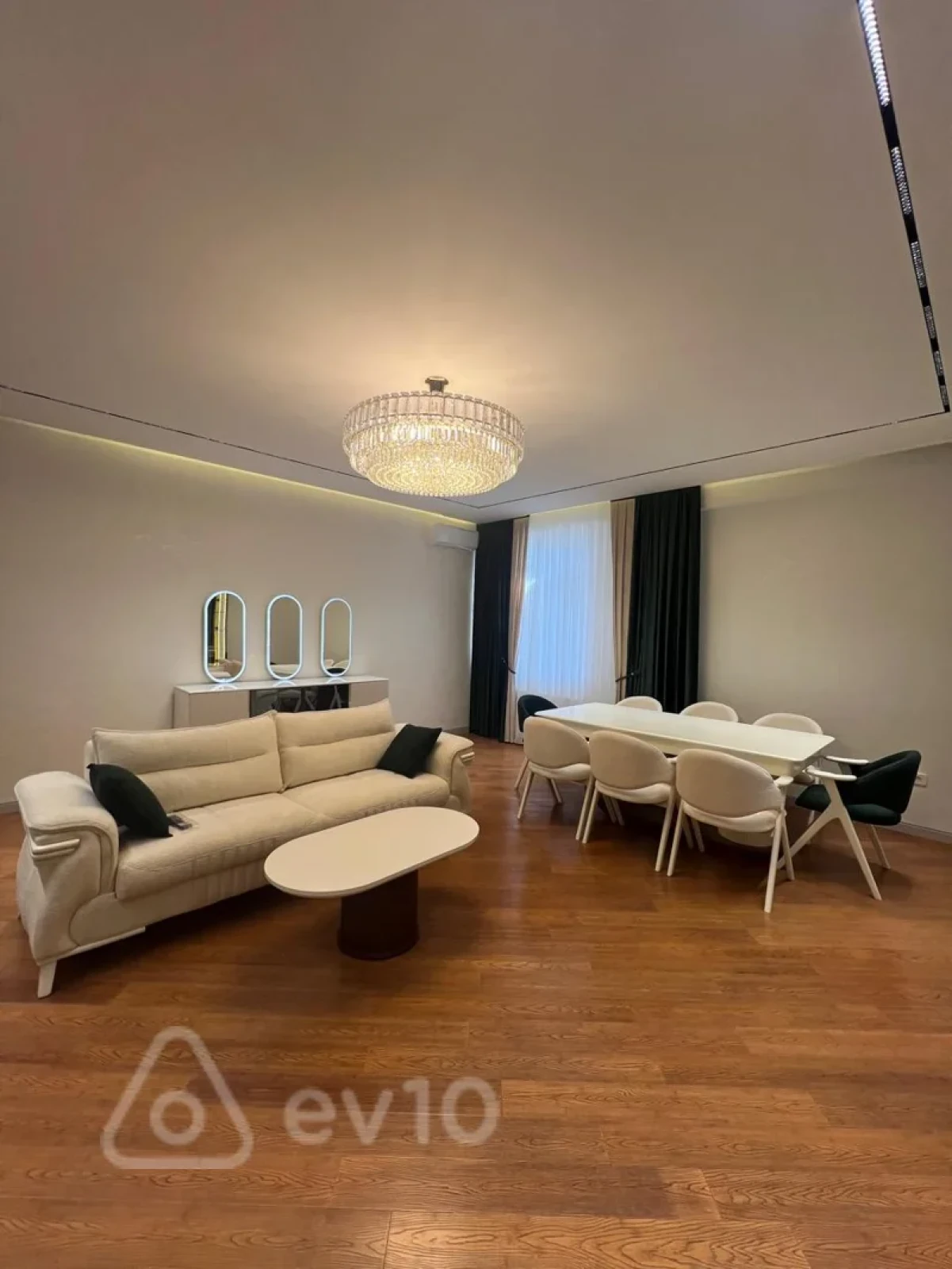 Satılır 4 otaqlı yeni tikili 145 m²