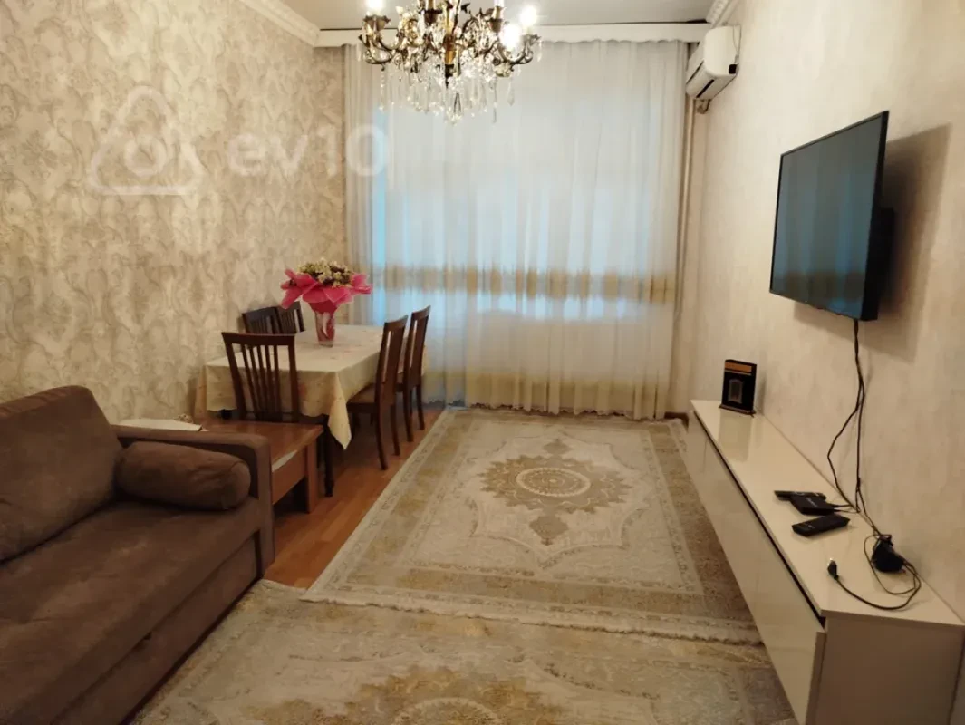 Satılır 2 otaqlı yeni tikili 65 m²