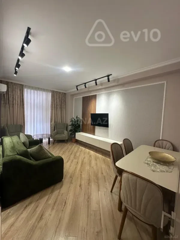 Kirayə verilir 2 otaqlı yeni tikili 80 m²