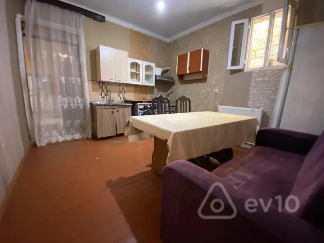 Kirayə verilir 3 otaqlı həyət evi 55 m²
