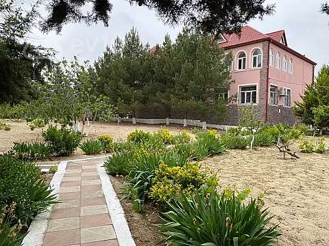 Satılır 7 otaqlı həyət evi 365 m² — Bakı, Abşeron 7 otaq 365.00 m²