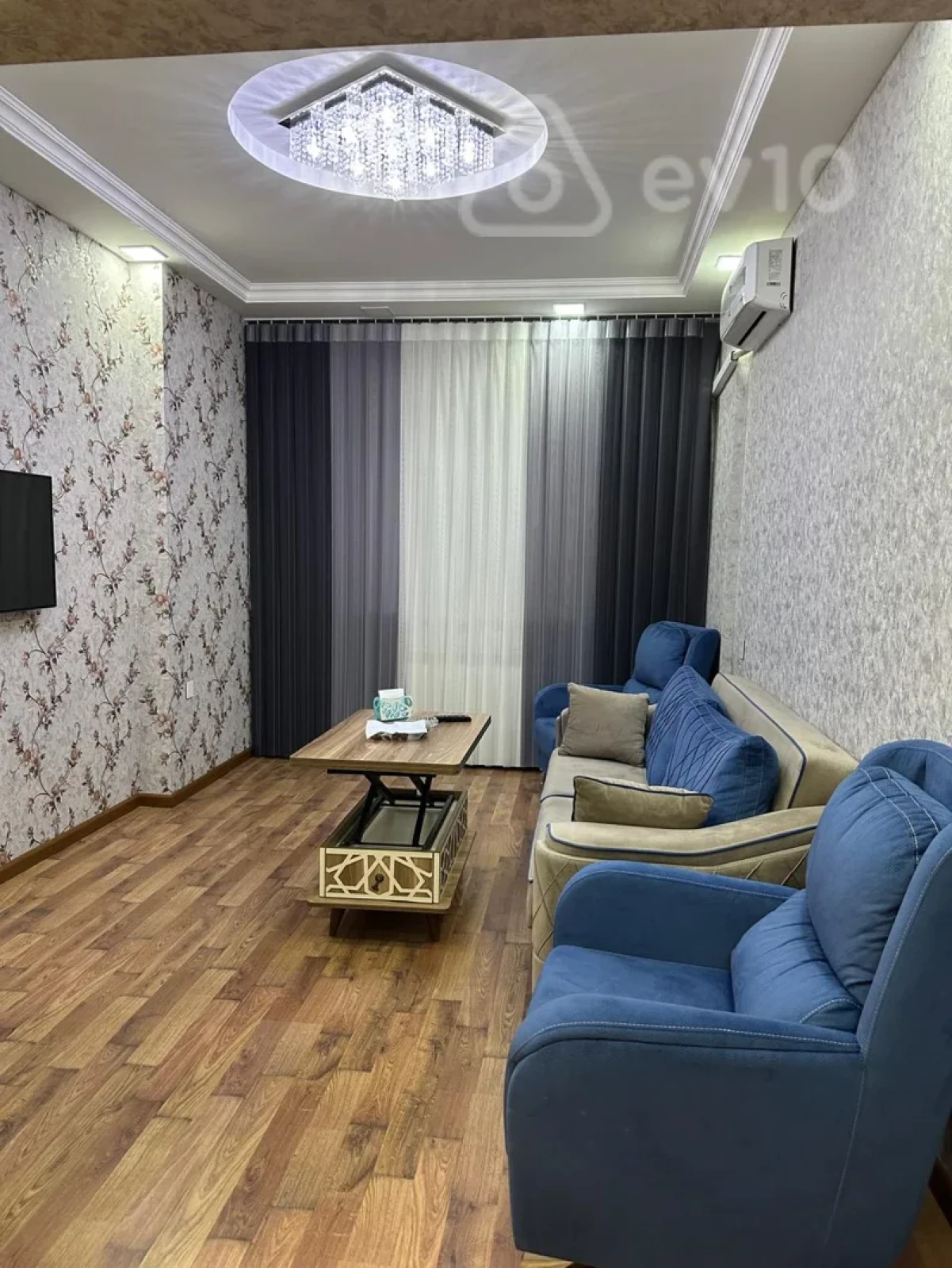 Kirayə verilir 2 otaqlı yeni tikili 65 m²
