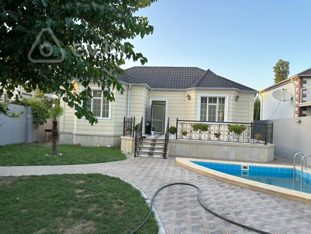 Kirayə verilir 3 otaqlı həyət evi 100 m²