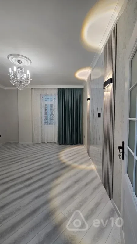 Satılır 3 otaqlı yeni tikili 85 m²