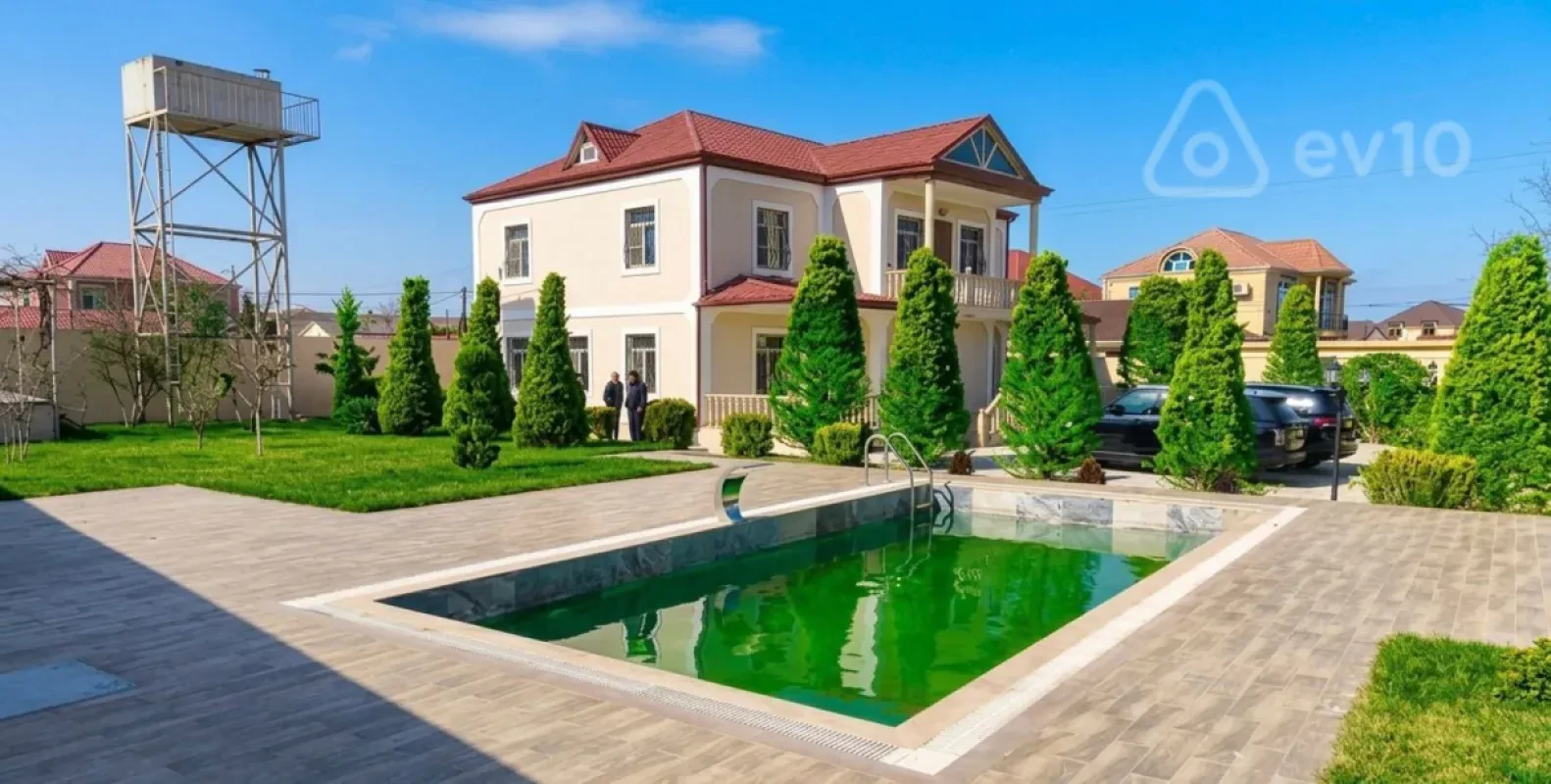 Kirayə verilir 7 otaqlı həyət evi 300 m²