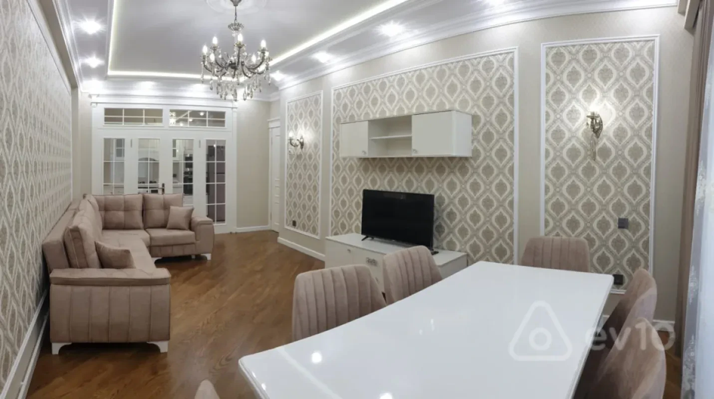 Kirayə verilir 3 otaqlı yeni tikili 110 m²