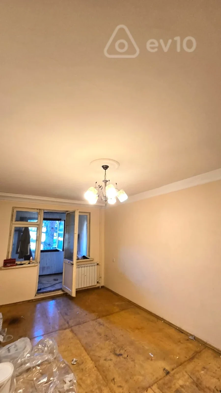 Kirayə verilir 1 otaqlı köhnə tikili 42 m²