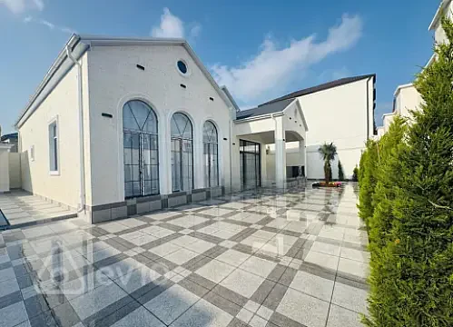 Satılır 4 otaqlı həyət evi 250 m² — Bakı, Abşeron 4 otaq 250.00 m²
