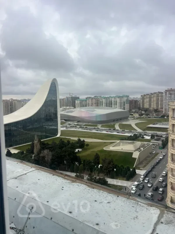 Satılır 2 otaqlı yeni tikili 71 m²