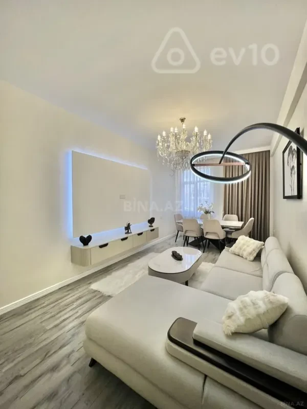 Kirayə verilir 2 otaqlı yeni tikili 90 m²