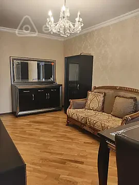 Kirayə verilir 2 otaqlı köhnə tikili 70 m² — Bakı, Binəqədi 2 otaq 70.00 m²