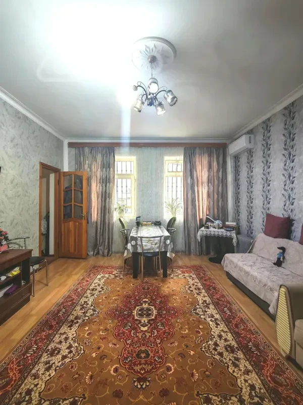 Satılır 2 otaqlı yeni tikili 55 m²