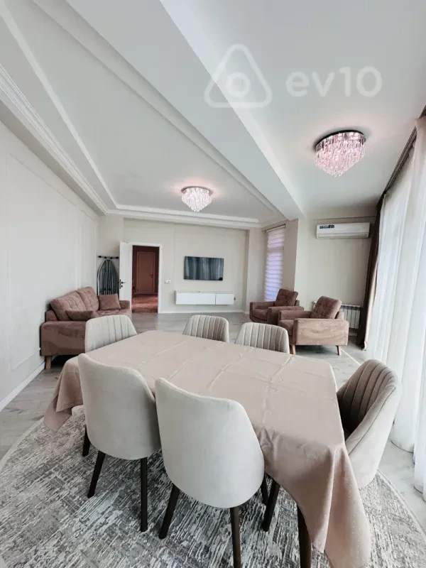 Kirayə verilir 2 otaqlı yeni tikili 90 m²