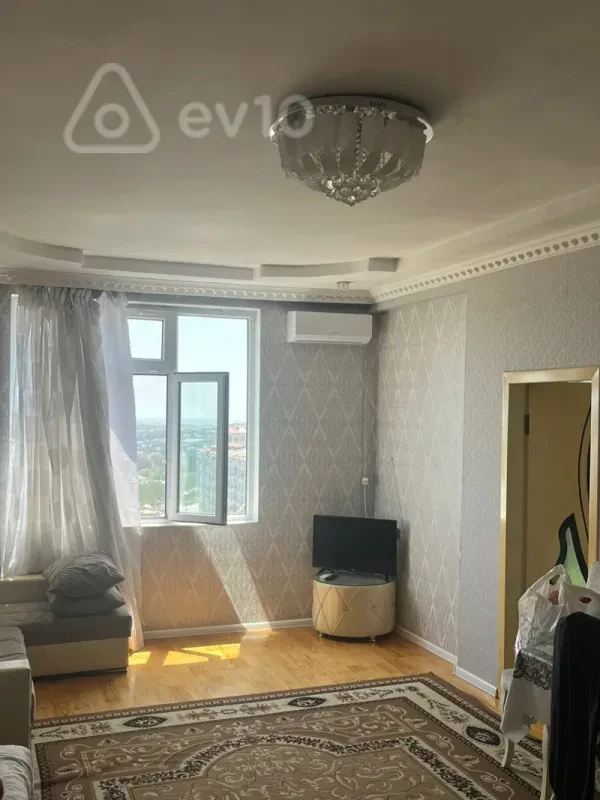 Kirayə verilir 2 otaqlı yeni tikili 65 m²