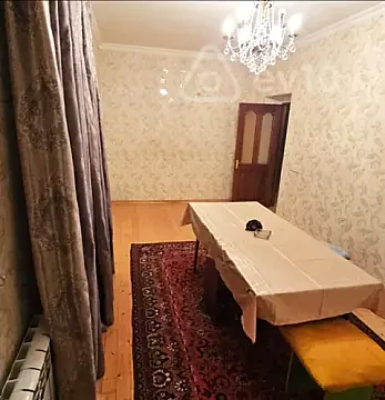 Kirayə verilir 2 otaqlı köhnə tikili 50 m² — Xırdalan 2 otaq 50.00 m²
