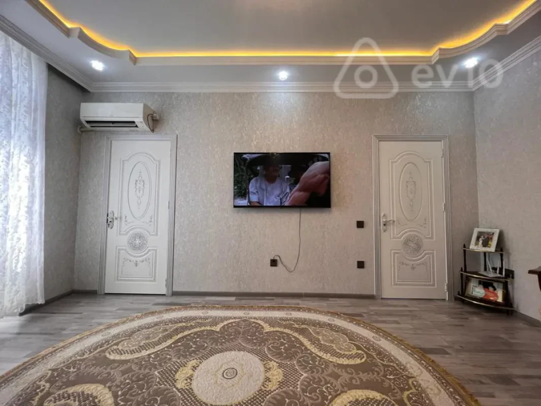Kirayə verilir 2 otaqlı yeni tikili 55 m²