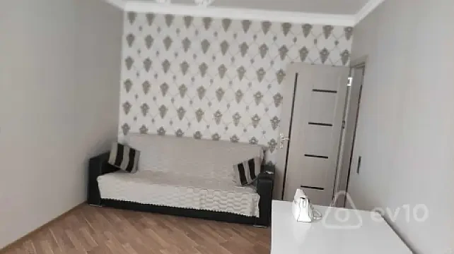 Kirayə verilir 2 otaqlı köhnə tikili 80 m² — Bakı, Yasamal 2 otaq 80.00 m²