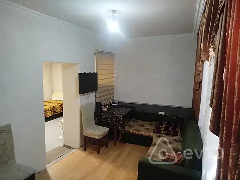 Satılır 2 otaqlı köhnə tikili 5 m² — Bakı, Xətai 2 otaq 5.00 m²