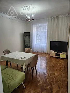 Kirayə verilir 3 otaqlı köhnə tikili 100 m² — Bakı, Nəsimi 3 otaq 100.00 m²