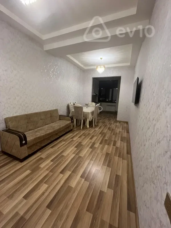 Kirayə verilir 2 otaqlı yeni tikili 90 m²