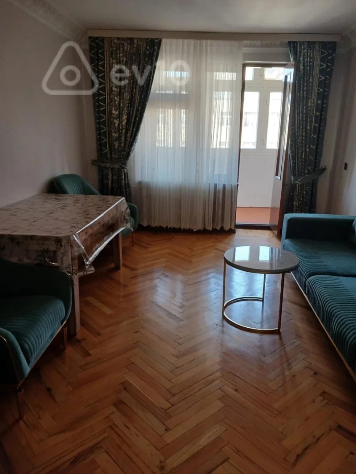 Kirayə verilir 3 otaqlı köhnə tikili 70 m²