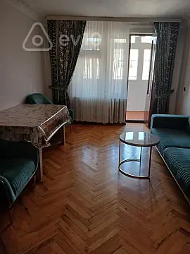 Kirayə verilir 3 otaqlı köhnə tikili 70 m² — Bakı, Nizami 3 otaq 70.00 m²