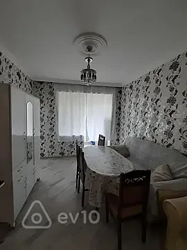 Kirayə verilir 3 otaqlı köhnə tikili 75 m² — Bakı, Nəsimi 3 otaq 75.00 m²