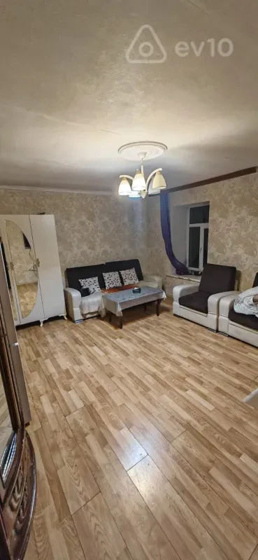Kirayə verilir 2 otaqlı həyət evi 50 m²