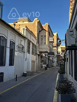 Satılır 1 otaqlı köhnə tikili 27 m² — Bakı, Nəsimi 1 otaq 27.00 m²