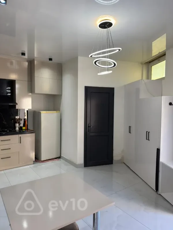 Satılır 3 otaqlı həyət evi 60 m²